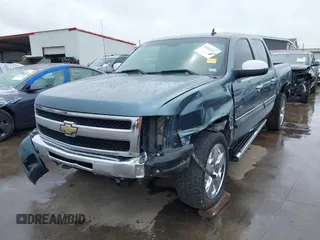 2011 Chevrolet Silverado 1500 LT with VIN 3GCPCSE08BG208197, listed as a IAAI auction lot 41865262 with 144,512 mi miles and . Bid and sale history available at DreamBid. Image 20.