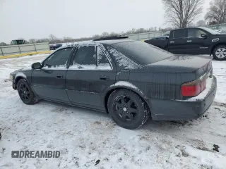 2002 Cadillac Seville Touring STS z VIN 1G6KY549X2U177791, wystawiony jako Copart lot #89313345 z przebiegiem 171 707 mil mil oraz Szkoda całkowita • Salvage title. Historia ofert i sprzedaży dostępna na DreamBid. Obrazek 2.