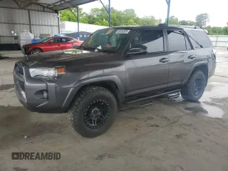 2019 Toyota 4Runner SR5 с VIN JTEBU5JR8K5731039, выставлен на аукционе Copart как лот 58353305 с пробегом 68 376 миль миль и Списание • Salvage title. История ставок и продаж доступна на DreamBid. Изображение 1.