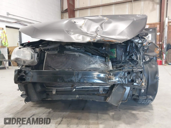 2017 Toyota Camry XLE with VIN 4T1BF1FK0HU639629, listed as a IAAI auction lot 42083171 with 68,809 mi miles and . Bid and sale history available at DreamBid. Image 6.