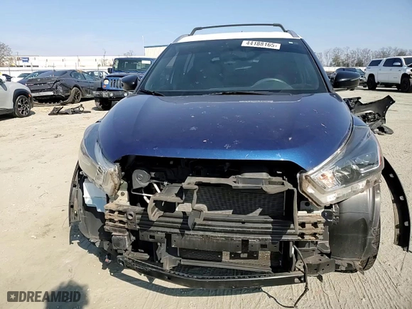 2018 Nissan Kicks SR with VIN 3N1CP5CU5JL533120, listed as a Copart auction lot 44188165 with 56,996 mi miles and Salvage Title. Bid and sale history available at carsss.com. Image 11.
