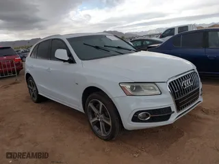 2016 Audi Q5 Premium Plus with VIN WA1D7AFPXGA064181, listed as a IAAI auction lot 41727978 with 156,352 mi miles. Bid and sale history available at carsss.com. Image 1.
