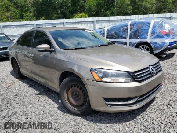 2015 Volkswagen Passat Limited Edition with VIN 1VWAT7A35FC093020, listed as a Copart auction lot 62692295 with 138,823 mi miles and Clean title. Bid and sale history available at DreamBid. Image 4.