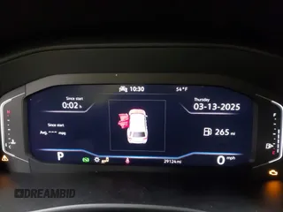 2023 Volkswagen Atlas SE с VIN 1V2JR2CA2PC506401, выставлен на аукционе IAAI как лот 41805834 с пробегом 29 124 миль миль и . История ставок и продаж доступна на DreamBid. Изображение 7.