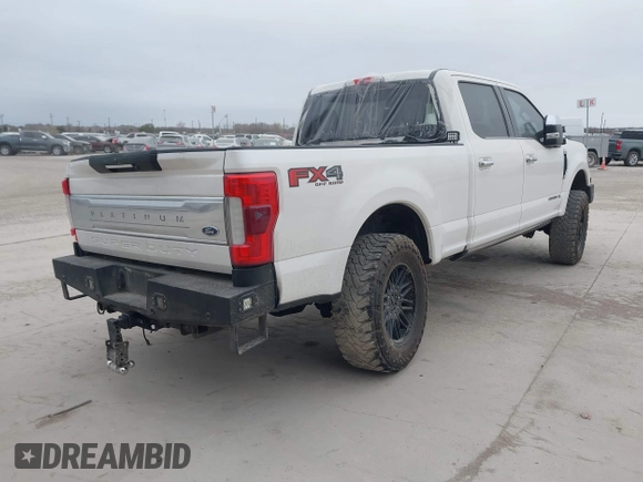 2017 Ford F-250 Lariat with VIN 1FT7W2BTXHEB52267, listed as a IAAI auction lot 41359500 with 187,467 mi miles and . Bid and sale history available at DreamBid. Image 4.