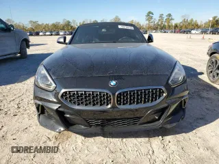 2020 BMW Z4 sDriveM40i with VIN WBAHF9C08LWW33054, listed as a Copart auction lot 83793794 with 0 mi miles and Non Repairable. Bid and sale history available at carsss.com. Image 5.
