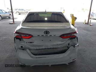 2022 Toyota Camry SE z VIN 4T1G11AK5NU019057, wystawiony jako IAAI lot #42009182 z przebiegiem 48 250 mil mil oraz . Historia ofert i sprzedaży dostępna na DreamBid. Obrazek 17.
