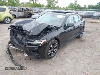 2024 Volvo S60 Core Dark Theme with VIN 7JRL12TK3RG297323, listed as a IAAI auction lot 42514589 with 33,757 mi miles and . Bid and sale history available at DreamBid. Image 17.
