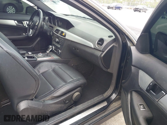 2013 Mercedes-Benz C 250 with VIN WDDGJ4HB9DG057910, listed as a IAAI auction lot 42106146 with 143,096 mi miles and . Bid and sale history available at DreamBid. Image 5.