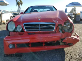 2000 Mercedes-Benz CLK 320/430 with VIN WDBLJ70G3YF140289, listed as a Copart auction lot 80795614 with 158,313 mi miles and Salvage Title. Bid and sale history available at DreamBid. Image 5.