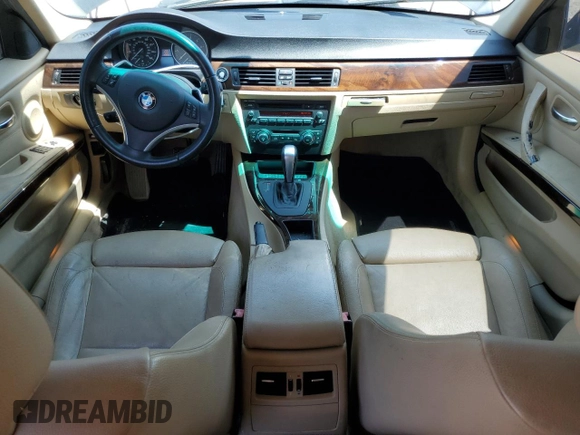 2011 BMW 3 Series 328i с VIN WBAPH7G52BNN07423, выставлен на аукционе Copart как лот 61913975 с пробегом 106 626 миль миль и Чистый • Clean title. История ставок и продаж доступна на DreamBid. Изображение 8.