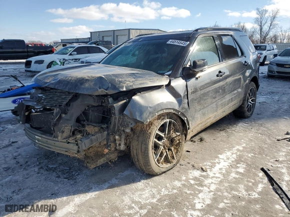 2019 Ford Explorer Sport with VIN 1FM5K8GT9KGA32854, listed as a Copart auction lot 44514545 with 124,545 mi miles and Clean Title. Bid and sale history available at carsss.com. Image 1.