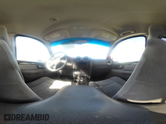2005 GMC Envoy SLE with VIN 1GKDS13S252284455, listed as a IAAI auction lot 41455172 with 171,559 mi miles and . Bid and sale history available at DreamBid. Image 18.