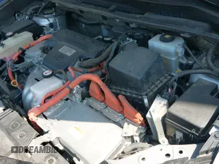 2017 Toyota RAV4 XLE z VIN JTMRJREVXHD138033, wystawiony jako IAAI lot #42726254 z przebiegiem 73 816 mil mil oraz . Historia ofert i sprzedaży dostępna na DreamBid. Obrazek 20.