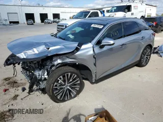 2024 Lexus RX with VIN 2T2BAMBA7RC047799, listed as a Copart auction lot 84478494 with 1,943 mi miles and Salvage Title. Bid and sale history available at carsss.com. Image 1.
