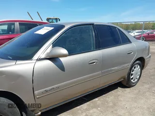 2001 Buick Century Custom with VIN 2G4WS52J611261772, listed as a IAAI auction lot 42143083 with Not Provided miles and . Bid and sale history available at carsss.com. Image 14.