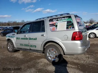2006 Lincoln Navigator Luxury with VIN 5LMFU28546LJ12469, listed as a Copart auction lot 45555725 with 171,199 mi miles and Salvage Title. Bid and sale history available at carsss.com. Image 2.