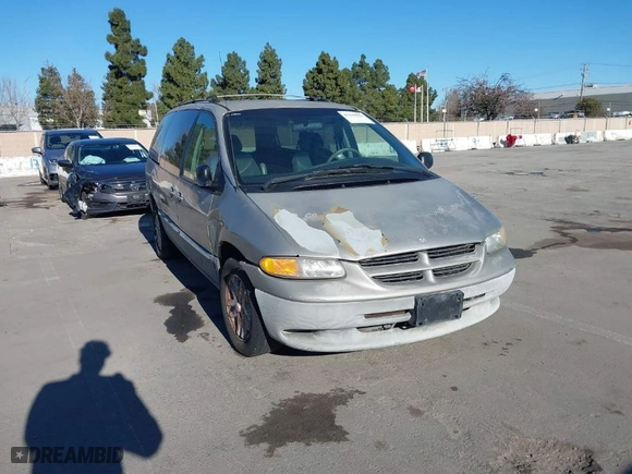 1996 Dodge Caravan LE with VIN 1B4GP54LXTB280611, listed as a IAAI auction lot 41349056 with 252,825 mi miles. Bid and sale history available at carsss.com. Image 1.