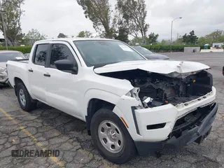 2022 Nissan Frontier S z VIN 1N6ED1EJ7NN608316, wystawiony jako IAAI lot #42047047 z przebiegiem 33 896 mil mil oraz . Historia ofert i sprzedaży dostępna na DreamBid. Obrazek 1.