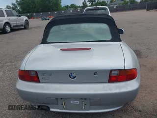 1996 BMW 3 Series Z3 1.9 z VIN 4USCH7323TLB72065, wystawiony jako IAAI lot #42638244 z przebiegiem 188 528 mil mil oraz . Historia ofert i sprzedaży dostępna na DreamBid. Obrazek 8.