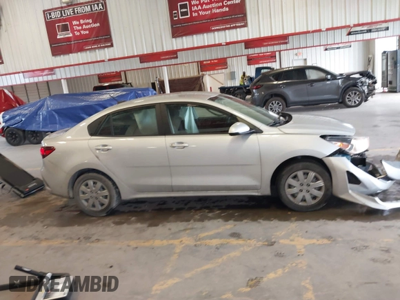 2022 Kia Rio S with VIN 3KPA24AD2NE473517, listed as a IAAI auction lot 41704769 with 52,810 mi miles. Bid and sale history available at carsss.com. Image 13.