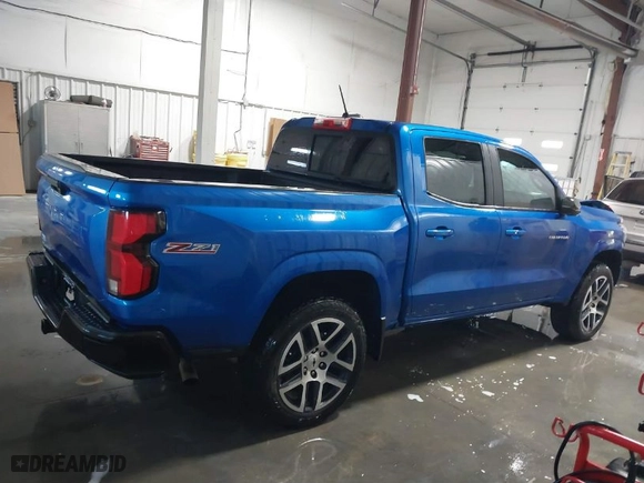 2023 Chevrolet Colorado 4WD Z71 with VIN 1GCPTDEK3P1144315, listed as a IAAI auction lot 41306558 with 14,592 mi miles. Bid and sale history available at carsss.com. Image 14.