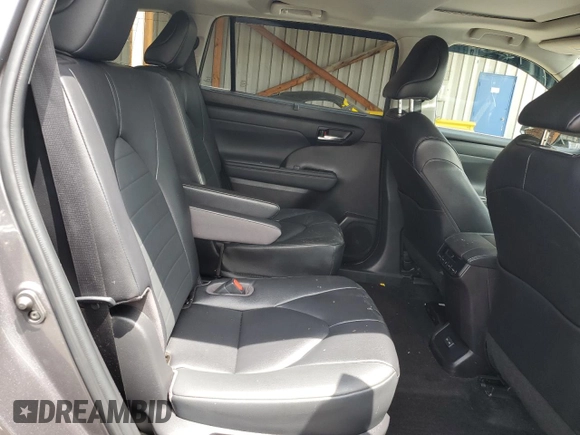 2023 Toyota Highlander L with VIN 5TDKDRBH5PS005383, listed as a Copart auction lot 59811145 with 18,507 mi miles and Salvage title. Bid and sale history available at DreamBid. Image 10.