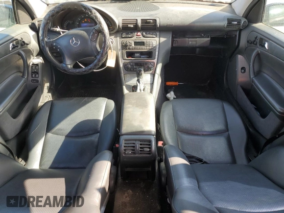 2003 Mercedes-Benz C 230/260/280/320 with VIN WDBRF64J23F402131, listed as a Copart auction lot 44803385 with 194,202 mi miles and Clean Title. Bid and sale history available at DreamBid. Image 8.