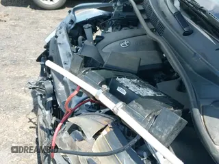 2018 Toyota Sienna LE Auto Access Seat with VIN 5TDKZ3DCXJS948439, listed as a IAAI auction lot 42860070 with 110,543 mi miles and . Bid and sale history available at DreamBid. Image 20.