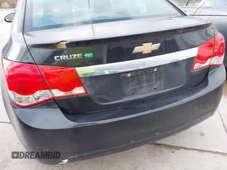 2014 Chevrolet Cruze LS with VIN 1G1PA5SH1E7326487, listed as a IAAI auction lot 42111515 with 126,685 mi miles and . Bid and sale history available at DreamBid. Image 6.