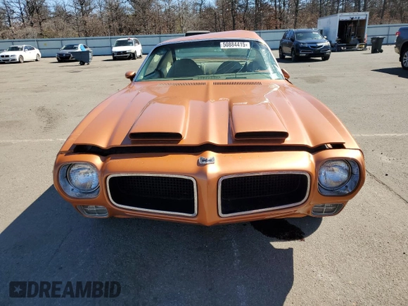 1971 Pontiac Firebird z VIN 226871N109344, wystawiony jako Copart lot #50884415 z przebiegiem 86 664 mil mil oraz Czysty tytuł • Clean title. Historia ofert i sprzedaży dostępna na DreamBid. Obrazek 5.