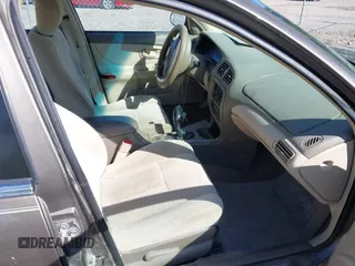 2001 Oldsmobile Intrigue GX z VIN 1G3WH52H11F148269, wystawiony jako IAAI lot #42238449 z przebiegiem Nie podano mil oraz . Historia ofert i sprzedaży dostępna na DreamBid. Obrazek 5.