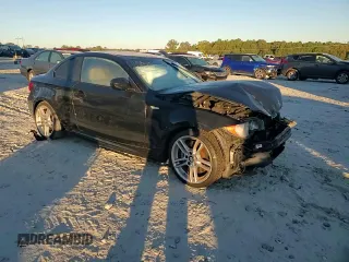 2010 BMW 1 Series 135i with VIN WBAUC7C53AVK95945, listed as a Copart auction lot 76455904 with 172,990 mi miles and Salvage title. Bid and sale history available at DreamBid. Image 11.