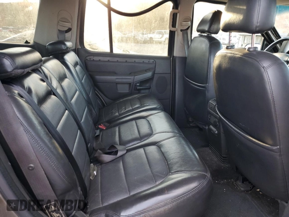 2002 Ford Explorer Limited с VIN 1FMZU75K52ZC59303, выставлен на аукционе Copart как лот 79132784 с пробегом 160 371 миль миль и Списание • Salvage title. История ставок и продаж доступна на DreamBid. Изображение 11.
