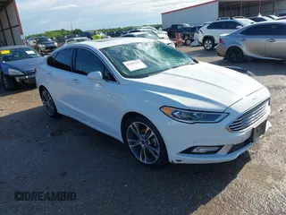 2017 Ford Fusion Titanium с VIN 3FA6P0K97HR129498, выставлен на аукционе IAAI как лот 42104227 с пробегом 138 019 миль миль и . История ставок и продаж доступна на DreamBid. Изображение 1.