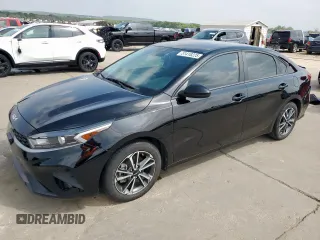 2022 Kia Forte LXS with VIN 3KPF24AD1NE431104, listed as a Copart auction lot 51418225 with 27,114 mi miles and Salvage Title. Bid and sale history available at DreamBid. Image 1.