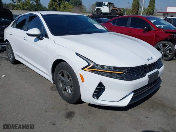 2022 Kia K5 LXS with VIN 5XXG14J2XNG123961, listed as a IAAI auction lot 41674748 with 42,893 mi miles. Bid and sale history available at carsss.com. Image 1.