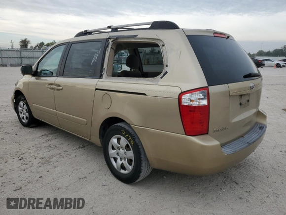 2008 Kia Sedona LX with VIN KNDMB233686258013, listed as a Copart auction lot 50069834 with 308,111 mi miles and Salvage Title. Bid and sale history available at carsss.com. Image 2.