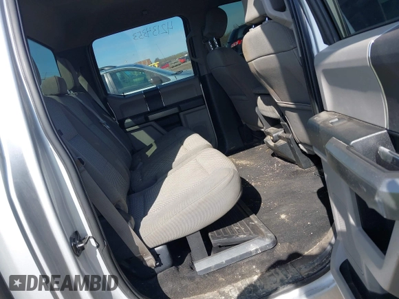 2017 Ford F-250 Lariat z VIN 1FT7W2BT4HED52447, wystawiony jako IAAI lot #42134353 z przebiegiem 208 788 mil mil oraz . Historia ofert i sprzedaży dostępna na DreamBid. Obrazek 8.