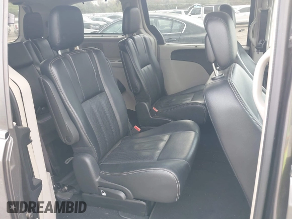 2015 Chrysler Town & Country Touring L with VIN 2C4RC1CG9FR646214, listed as a IAAI auction lot 42202486 with 184,555 mi miles and . Bid and sale history available at carsss.com. Image 8.