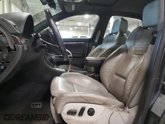 2005 Audi S4 z VIN WAUPL68E85A066495, wystawiony jako Copart lot #41601885 z przebiegiem Nie podano mil oraz Czysty tytuł • Clean title. Historia ofert i sprzedaży dostępna na DreamBid. Obrazek 7.