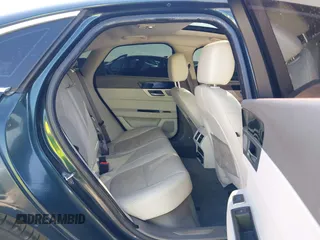 2017 Jaguar XF 35t Prestige with VIN SAJBE4BV0HCY47218, listed as a IAAI auction lot 41040063 with 100,823 mi miles. Bid and sale history available at carsss.com. Image 8.