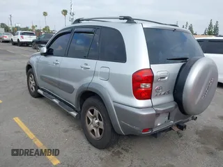 2005 Toyota RAV4 with VIN JTEHD20V750051092, listed as a IAAI auction lot 42083255 with 201,783 mi miles. Bid and sale history available at carsss.com. Image 3.