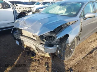 2020 Ford Fusion SE with VIN 3FA6P0HD6LR222565, listed as a IAAI auction lot 41784409 with 27,345 mi miles. Bid and sale history available at carsss.com. Image 6.