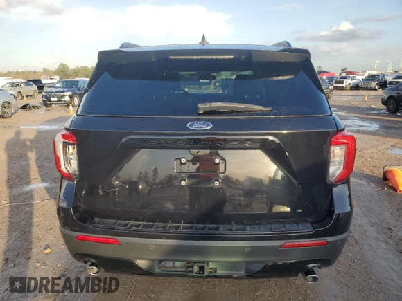 2022 Ford Explorer ST-Line with VIN 1FMSK7KH1NGA28334, listed as a Copart auction lot 85767614 with 44,802 mi miles and Salvage Title. Bid and sale history available at carsss.com. Image 6.