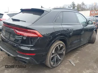 2021 Audi RS Q8 z VIN WU1ARBF12MD011914, wystawiony jako IAAI lot #41696065 z przebiegiem 142 071 mil mil oraz . Historia ofert i sprzedaży dostępna na DreamBid. Obrazek 4.