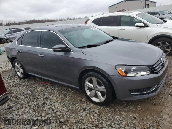 2013 Volkswagen Passat SE with VIN 1VWBH7A38DC086825, listed as a Copart auction lot 49668035 with 119,005 mi miles and Salvage title. Bid and sale history available at DreamBid. Image 4.