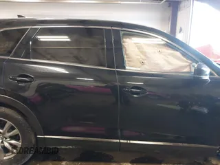 2018 Mazda CX-9 Touring with VIN JM3TCBCY4J0227069, listed as a IAAI auction lot 41676017 with 77,844 mi miles. Bid and sale history available at carsss.com. Image 14.