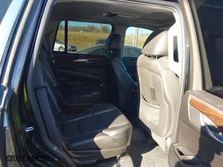 2015 Cadillac Escalade Premium with VIN 1GYS4CKJ0FR180180, listed as a IAAI auction lot 41054933 with 146,974 mi miles. Bid and sale history available at carsss.com. Image 8.