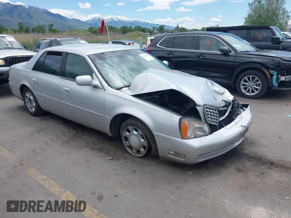 2002 Cadillac DeVille z VIN 1G6KD54Y22U108080, wystawiony jako IAAI lot #42304179 z przebiegiem 278 141 mil mil oraz . Historia ofert i sprzedaży dostępna na DreamBid. Obrazek 1.